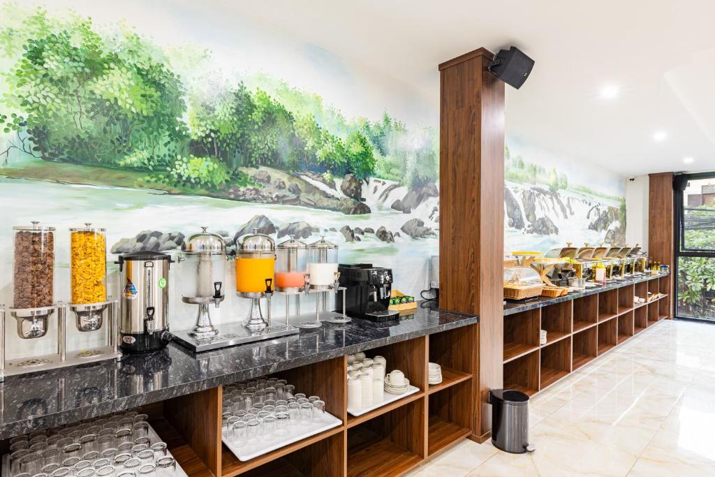 The Green Hotel Vientiane, Restaurant photo 85